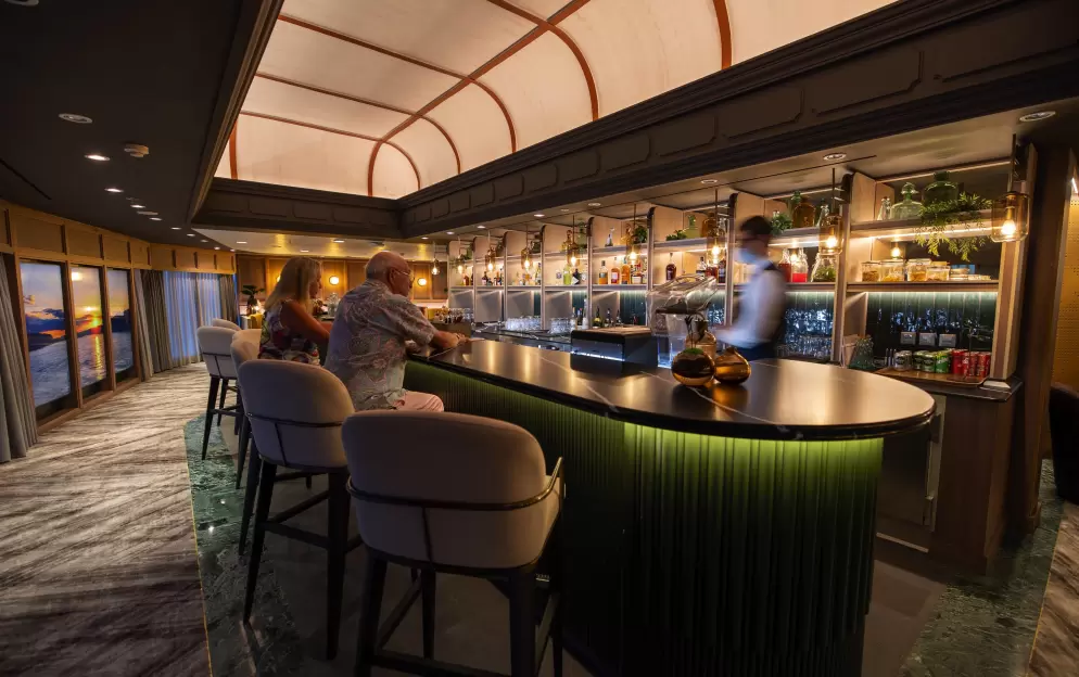 Azamara, Atlas Bar 3, Credit - Tim Faircloth.jpg